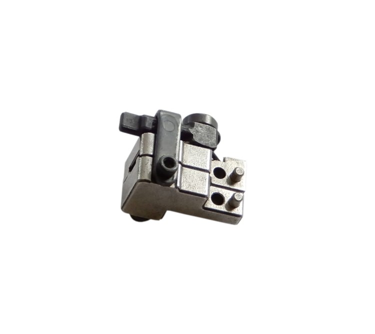 332-443 Uchwyt ostrza wyrzynarki Hitachi CJ90VST. CJ90VAST