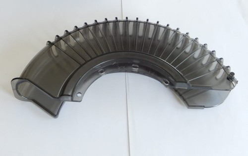 1004765-95 Osłona dolna ukośnicy Black & Decker BES 700