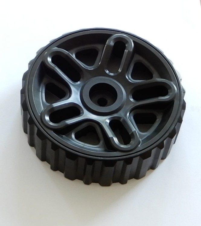 N525967 Koło kosiarki Black&Decker BDMOW1400. BEMW461BH. BEMW461ES. BEMW471BH