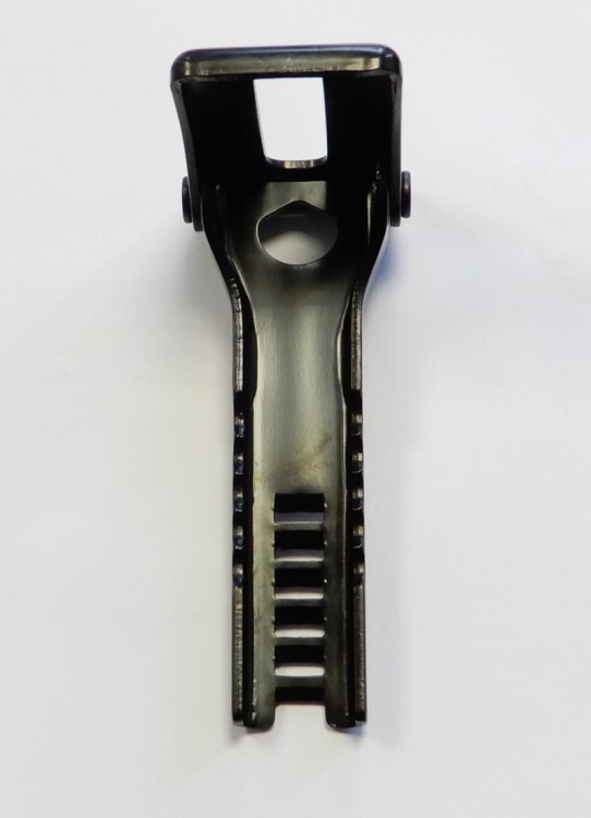 161809-6 Zderzak akumulatorowej piły szablastej Makita DJR187