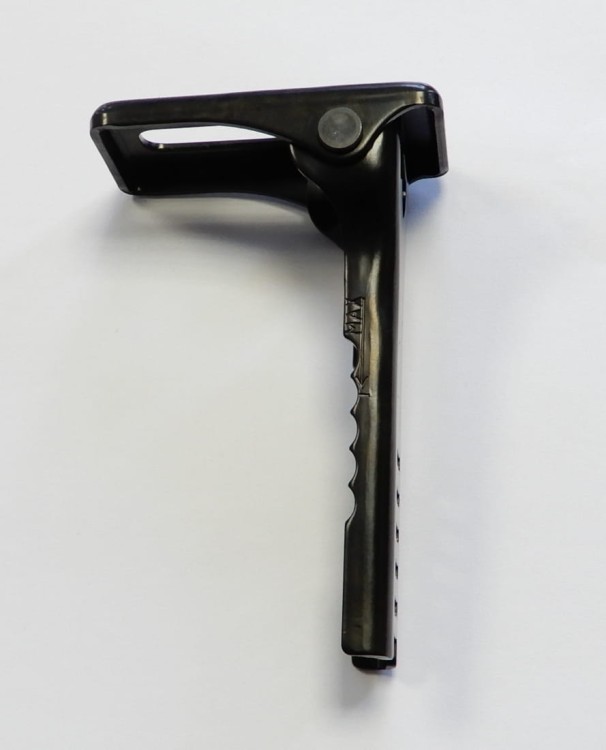 161809-6 Zderzak akumulatorowej piły szablastej Makita DJR187