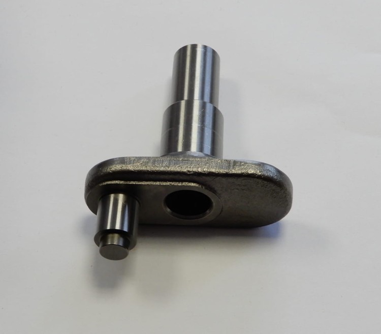 331871-7 Wał korbowy młota wyburzeniowego Makita HM1307C. HM1307CB. HM1317C. HM1317CB