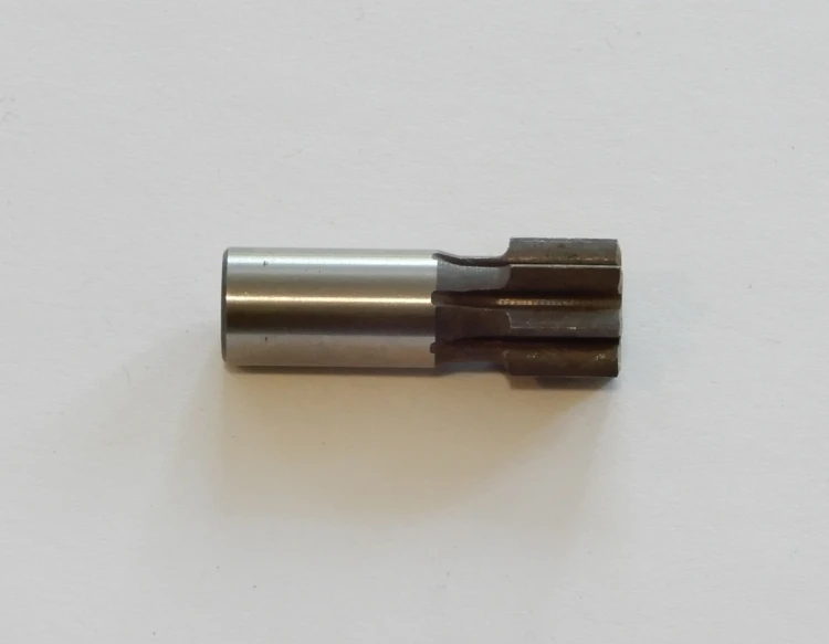 330303 Zębnik / wałek zębaty młotowiertarki Hilti TE76. TE76PSTD/TPS2. TE76-ATC